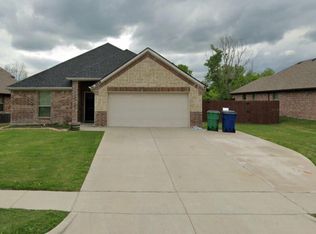 8816 Kiowa Dr, Greenville, TX 75402