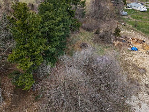 5th image of 14780 Hilltop Dr