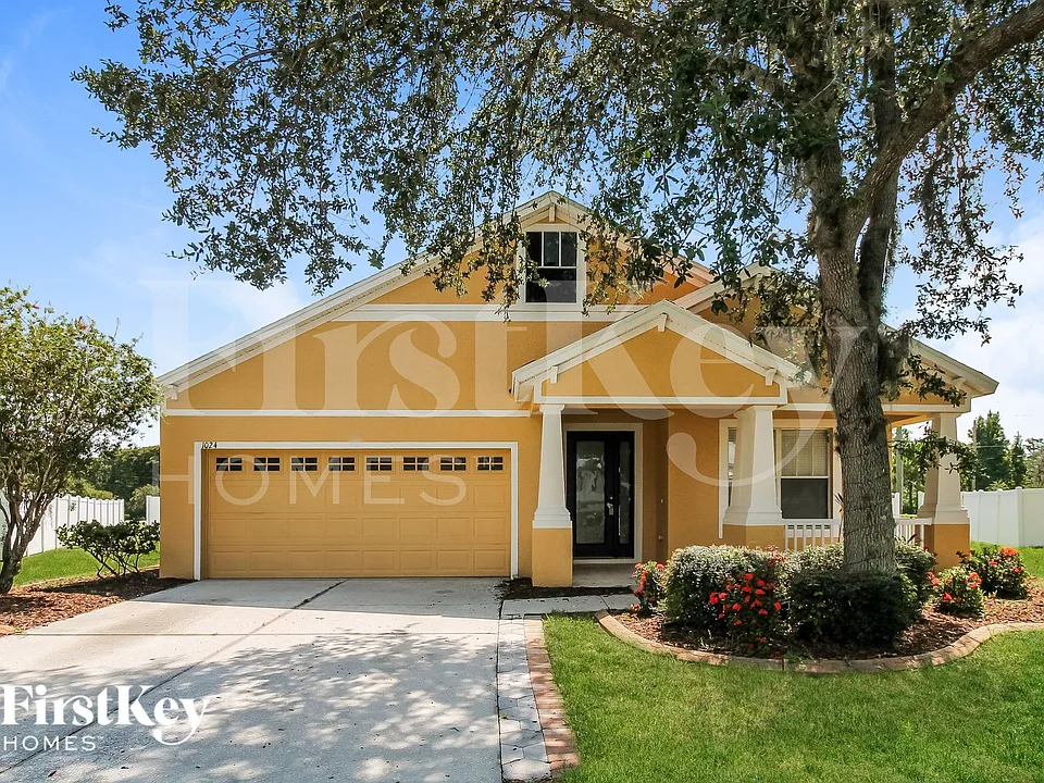 1024 Napolean Way