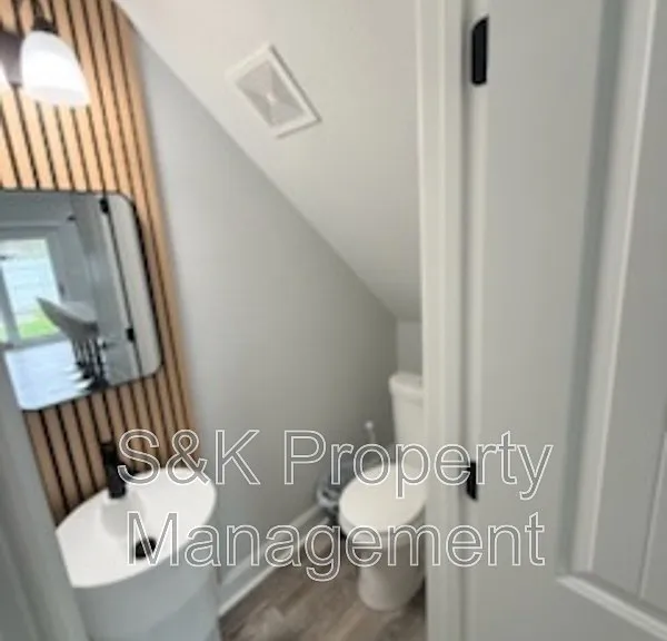 622 Westwood Ave — Photo 11