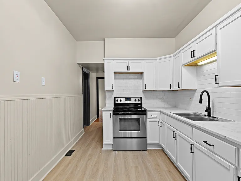 3445 Itaska St — Photo 5