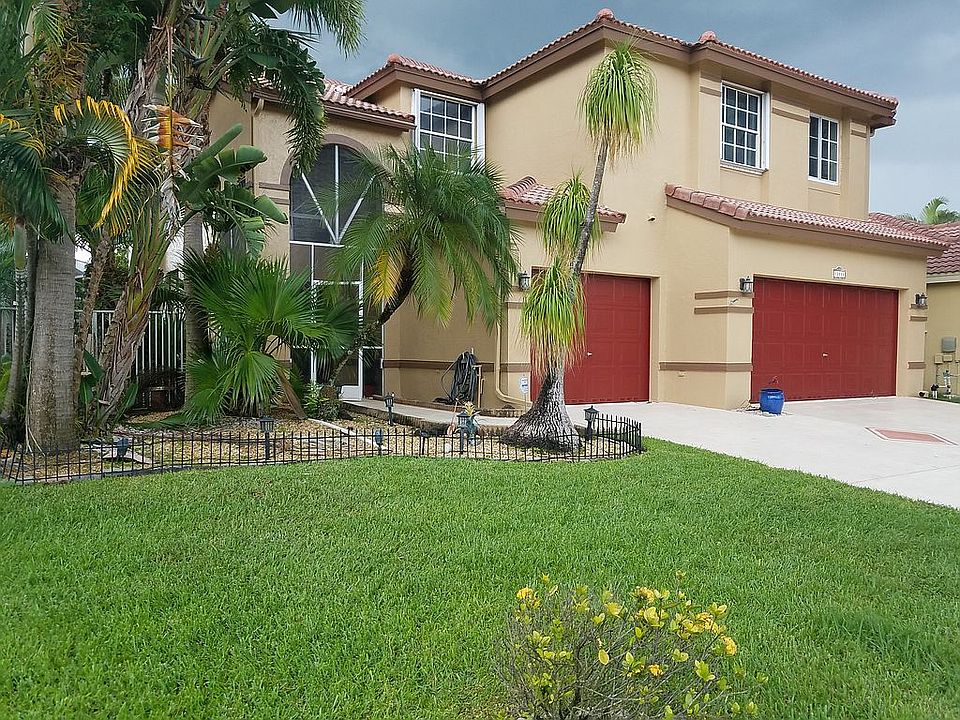 2nd image of 11114 Harbour Springs Cir
