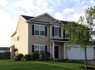 1408 Grackle Ct, Hanahan, SC 29410