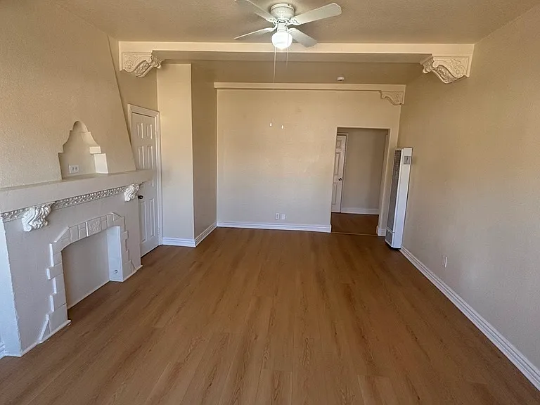 5158 Denker Ave — Photo 3