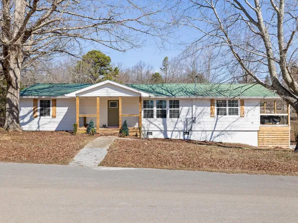 120 Dennis Rd, Trenton, GA 30752