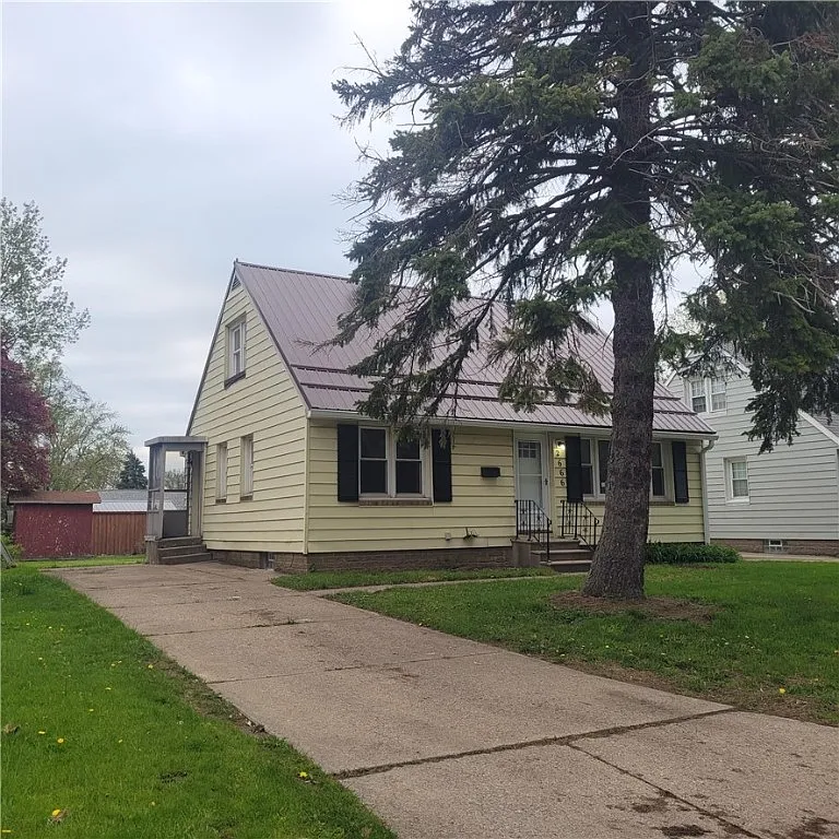 2666 Putnam St photo 1