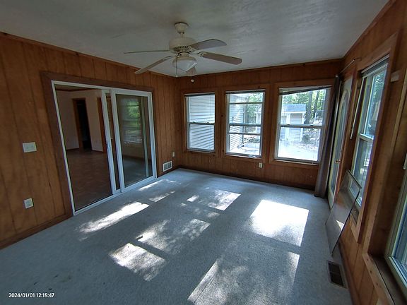 5th image of 701 Westlawn St