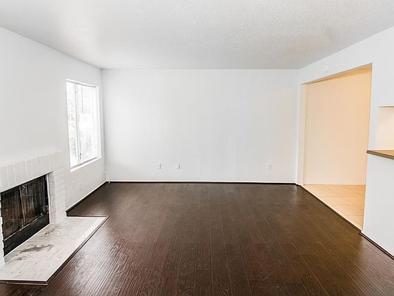 3rd image of 12655 Ashford Meadow Dr APT A