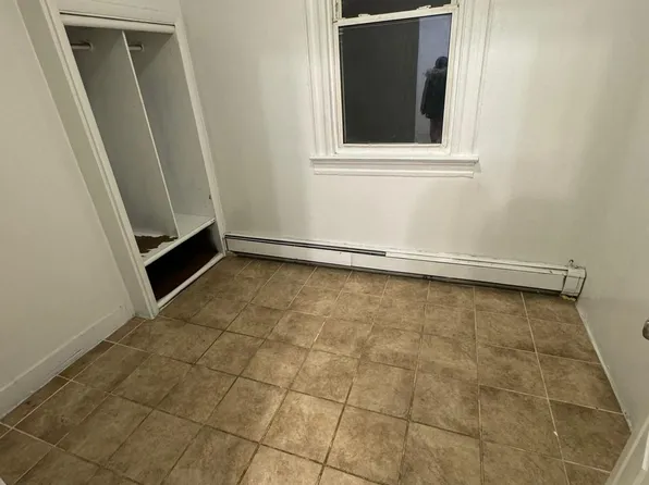 42 Rankin St #1, Elizabeth, NJ 07208
