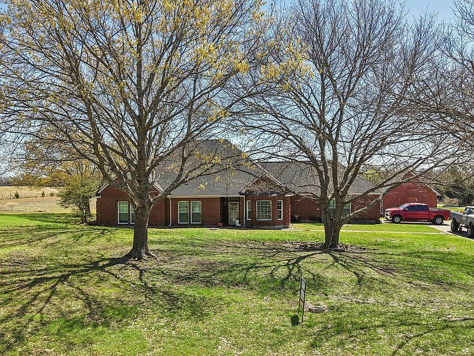 1st image of 447 Stevens Rd