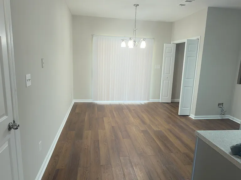 235 Cool Weather Dr — Photo 4