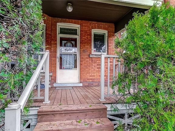4th image of 18 Fairleigh Cres