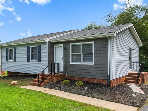 482 Maple Hollow Rd, Mount Airy, NC 27030