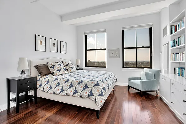 Rented by Compass | media 22