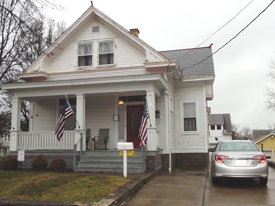 1st image of 3943 Trevor Ave