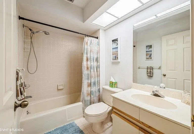 7485 SE Jamestown Ter — Photo 14