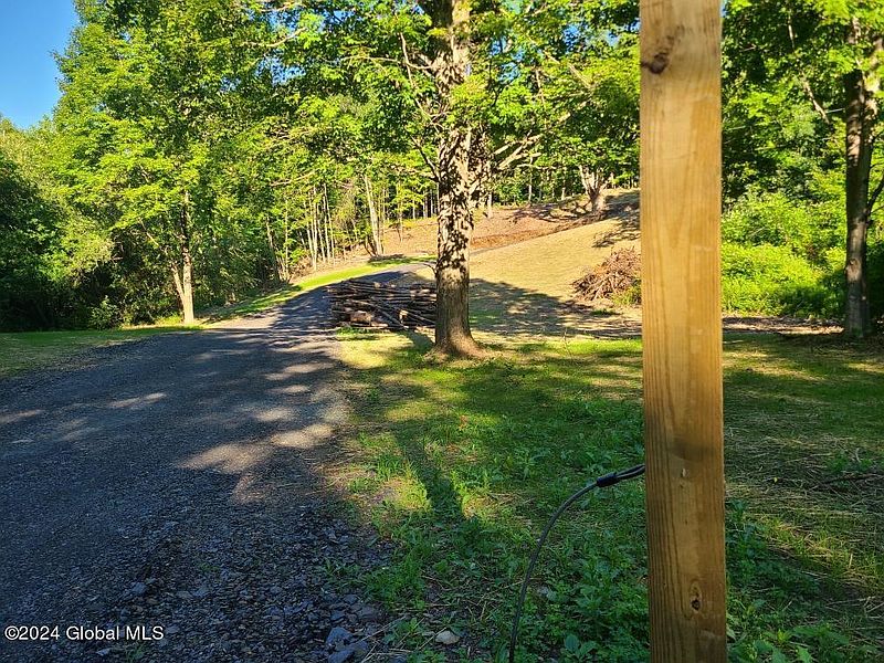 2nd image of L29 Lily Pond Road