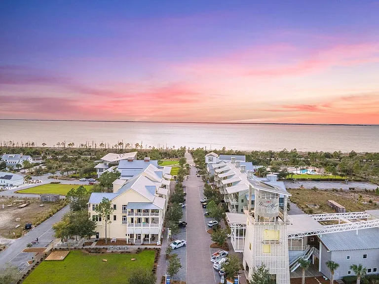 Grab dinner or relax in the Town Center and watch the beautiful sunsets every night!
