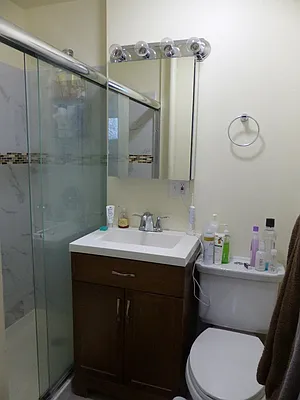 Rented by Immac Realty | media 37