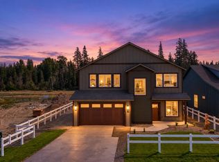 183 Backtrack Rd, Sandpoint, ID 83864