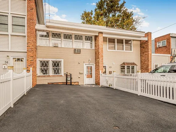 38 Halgren Crescent, Haverstraw, NY 10927