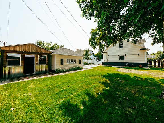 4th image of 317 W Brundage St