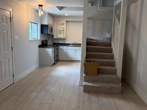 326 1/2 Claremore St, Corpus Christi, TX 78412