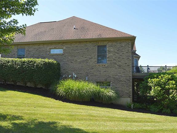 4th image of 10922 Griststone Cir
