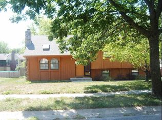 8612 N Pomona Ave, Kansas City, MO 64153