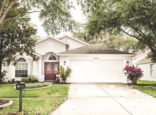 15452 Martinmeadow Dr, Lithia, FL 33547