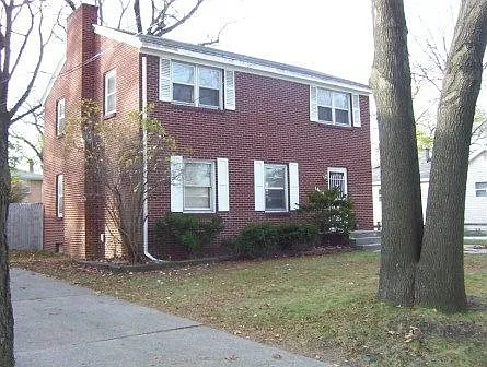 1618 Winick St SE photo 1