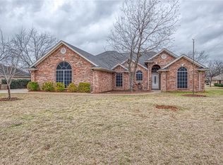 9004 Magnolia Vale Dr, Granbury, TX 76049