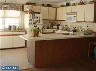 1811 Perrin Ct, Ambler, PA 19002