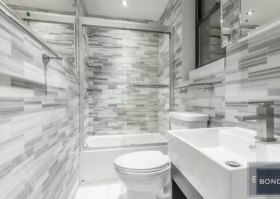 2nd image of 210 W 80th St APT 1FE