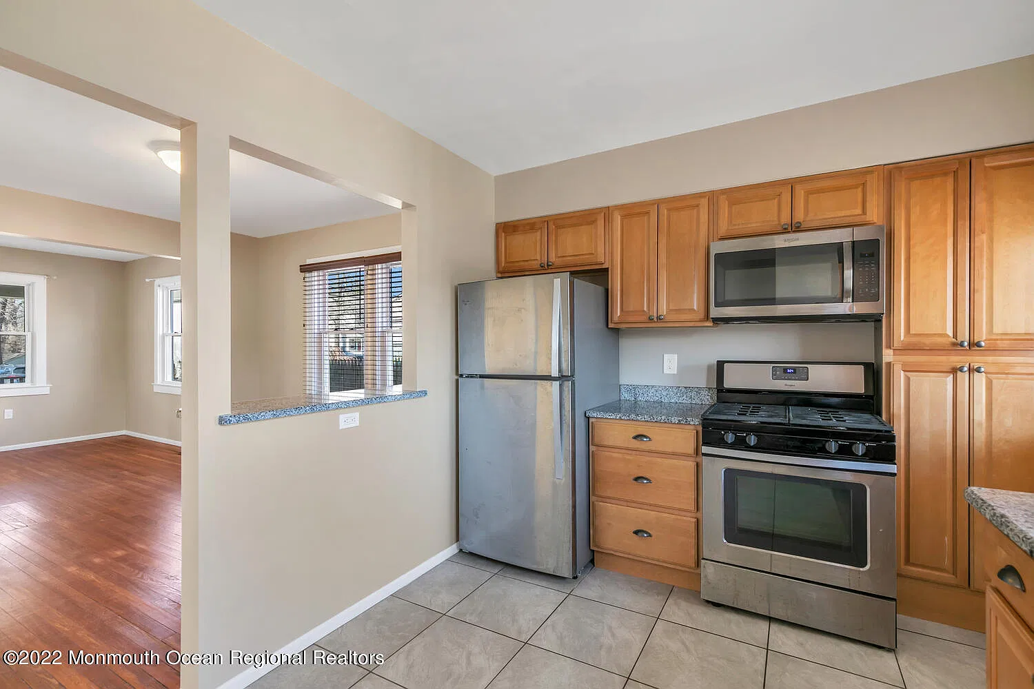 2 bed, 840 sqft, $2,350 — Photo 4