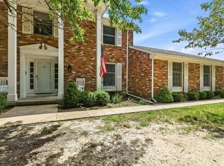 499 W Overlook Dr, Upland, IN 46989