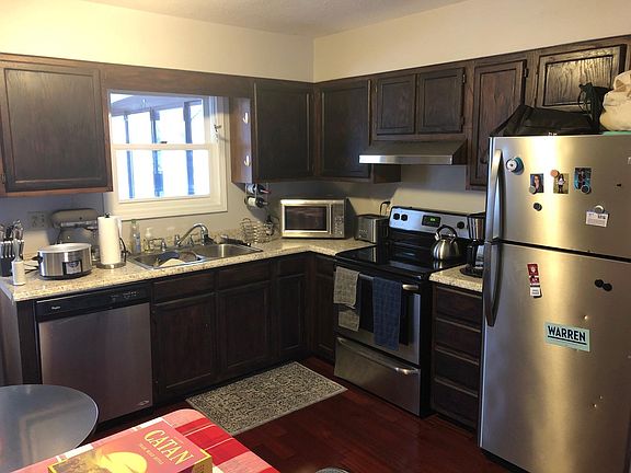 3rd image of 601 W Allen St APT C