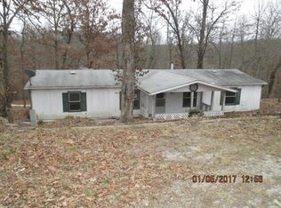 12830 Bryant Ln, Rogers, AR 72756
