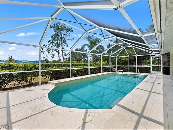 3rd image of 18128 Horseshoe Bay Cir