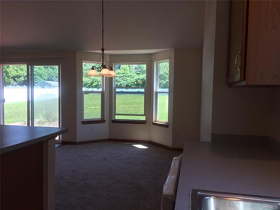 5th image of 2767 Christopher Blvd