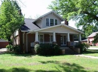 803 N Main St, Mooresville, NC 28115