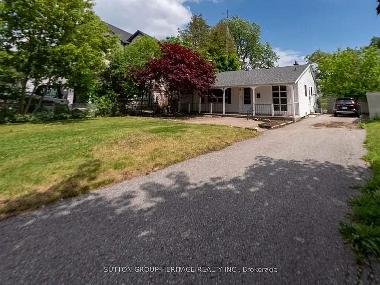 661 Annland St — Photo 3