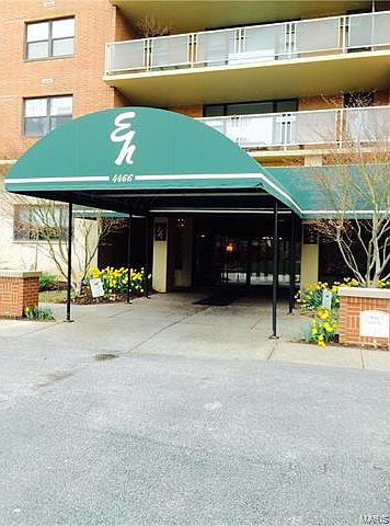 1st image of 4466 W Pine Blvd APT 11F