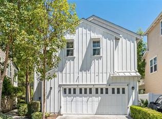 20 Rinehart Rd, Mission Viejo, CA 92694