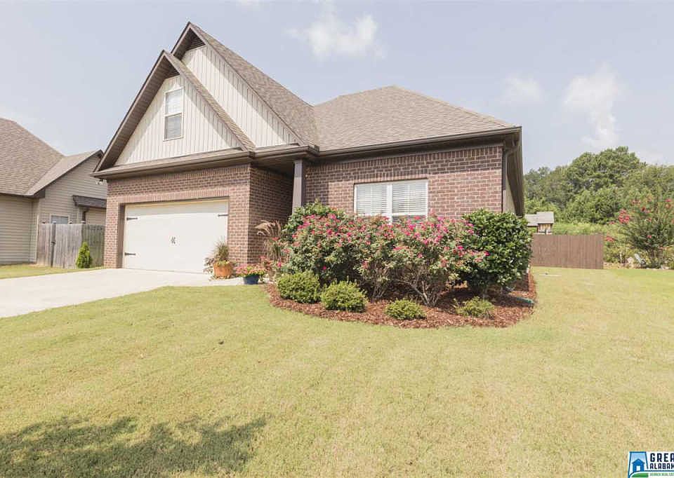 1st image of 143 Weeping Cir
