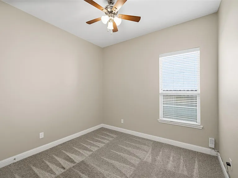 14915 Violet Willow Ct — Photo 11