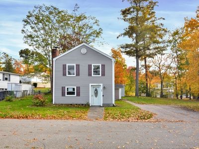 51 Peters Pond Dr, Dracut, MA, 01826