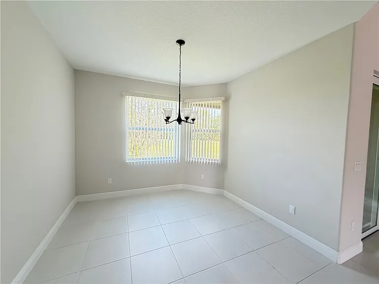 6148 Bella Rosa Ln — Photo 9