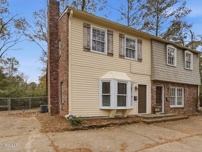 1817 Meadowbrook Rd, Jackson, MS, 39211