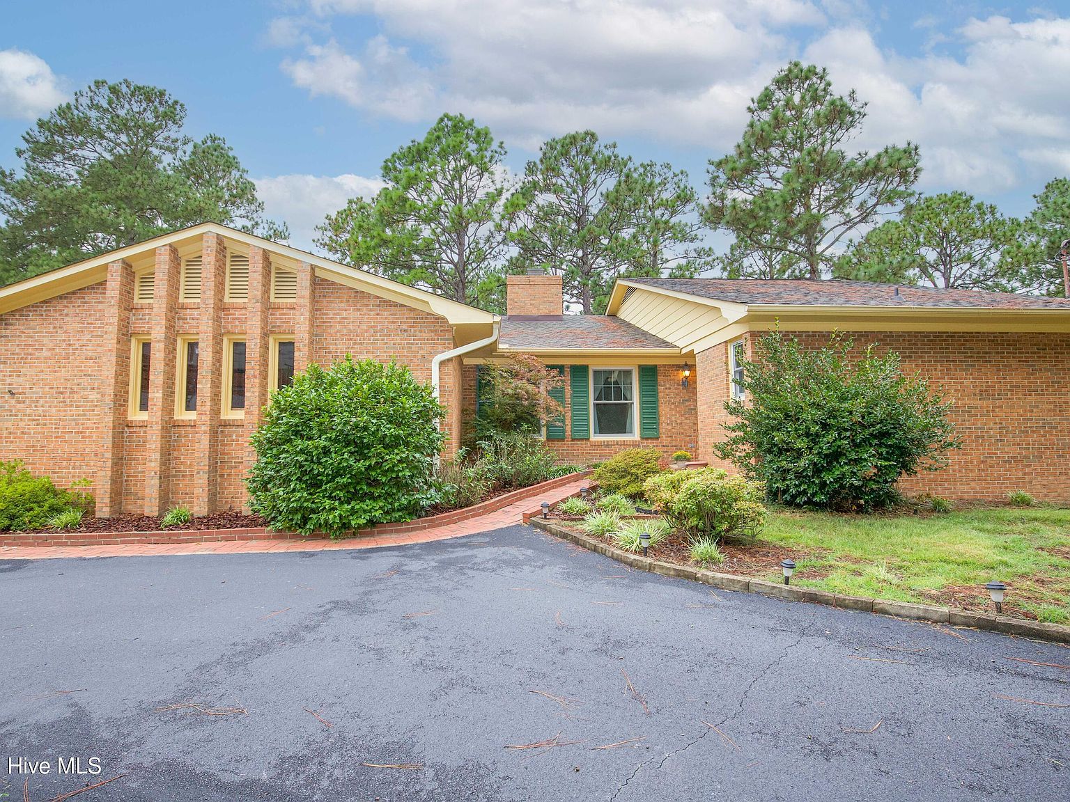 119 Pine Lake Drive — Country Club of Whispering Pines